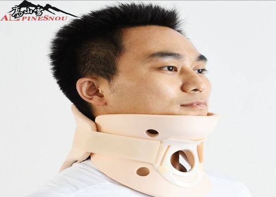 ΚΙΝΑ Αυχενικός λαιμός Massager συσκευών έλξης λαιμών αφρού &amp; στήριγμα περιλαίμιων για το περιλαίμιο φορείων ανακούφισης πόνου προμηθευτής